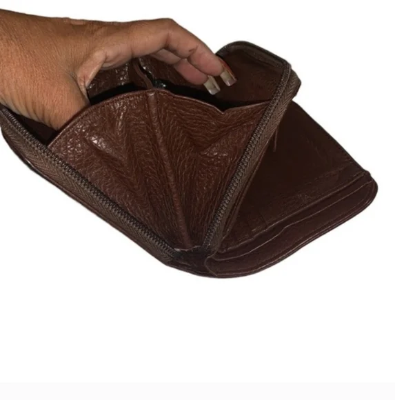 Prada Vintage Milano Brown Leather Zip Around Wallet (EUC) - Picture 5 of 10